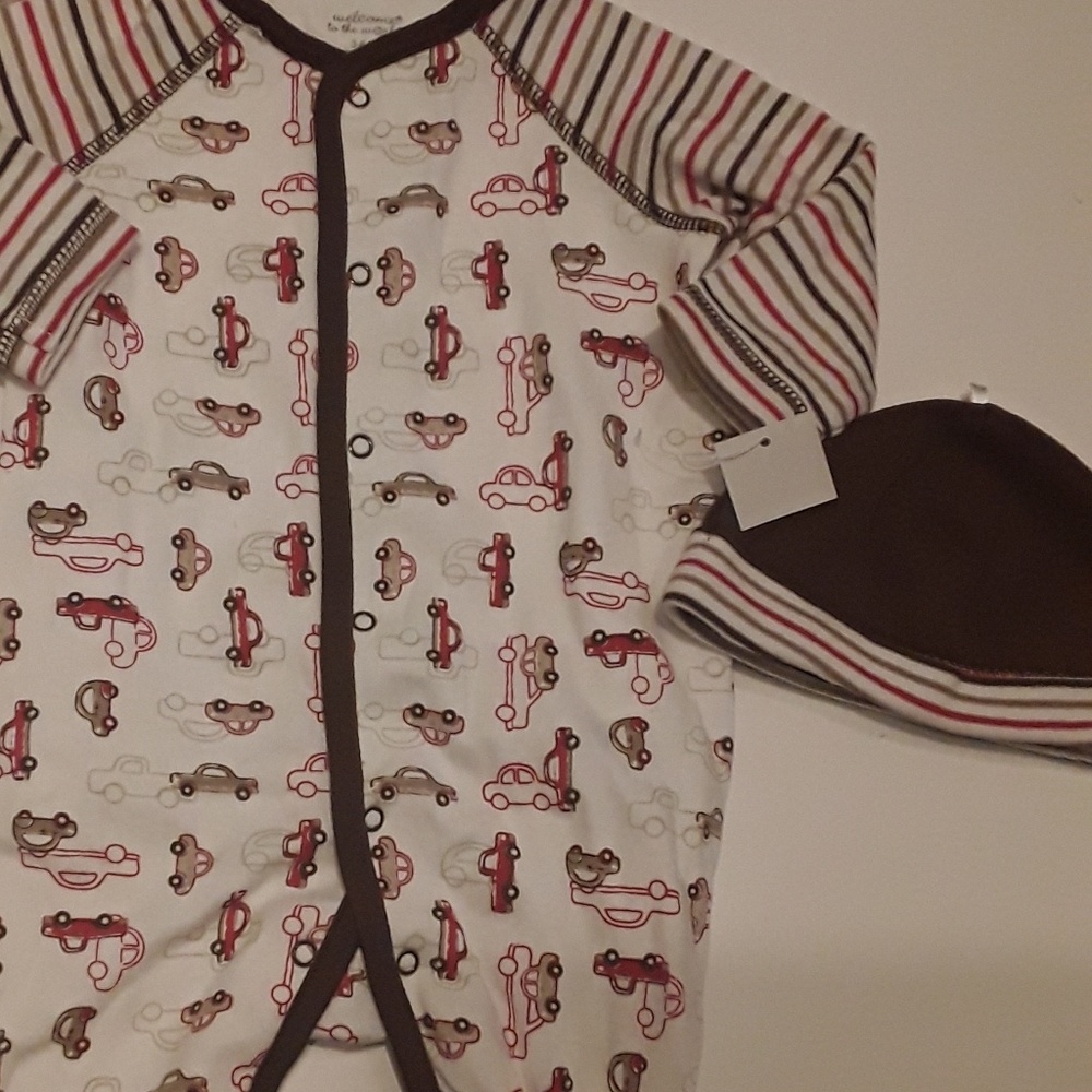 Welcome to the world onsie size 3-6 months